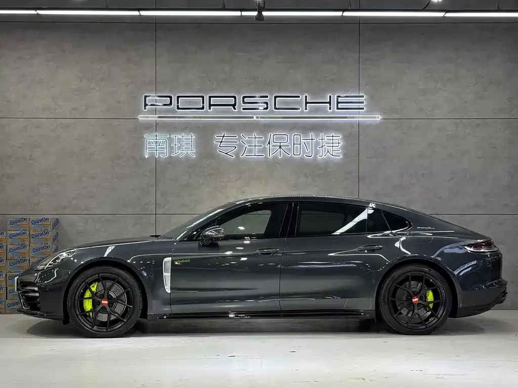 Porsche Panamera Hybrid — фото 6