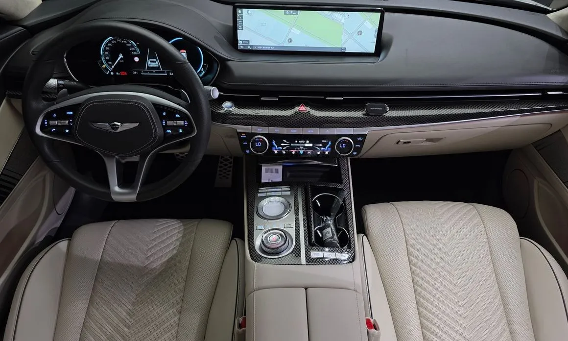 Genesis G80 — фото 10
