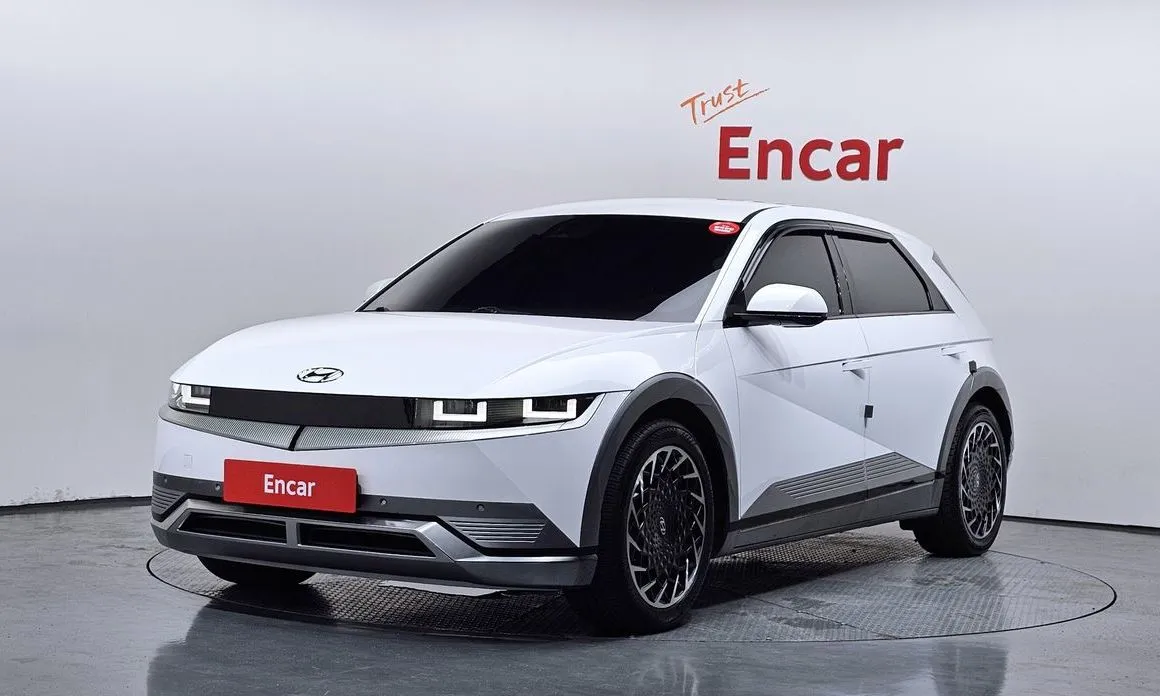 Hyundai Ioniq5 — фото 1