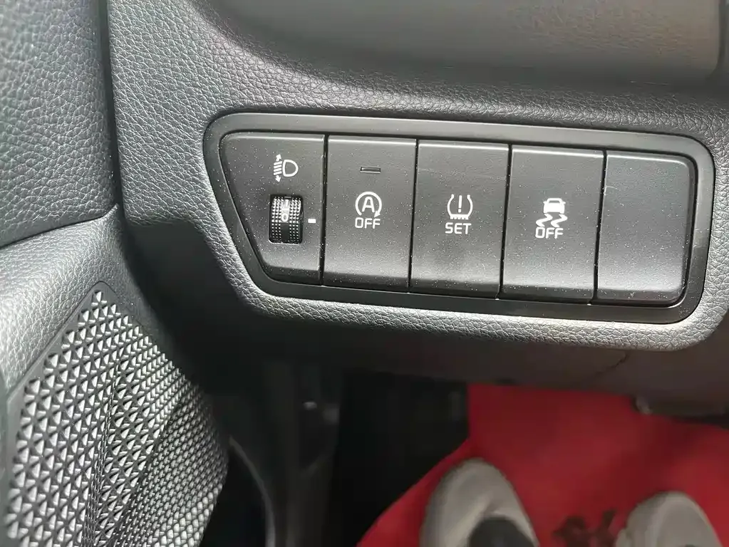 Kia KX3 — фото 9