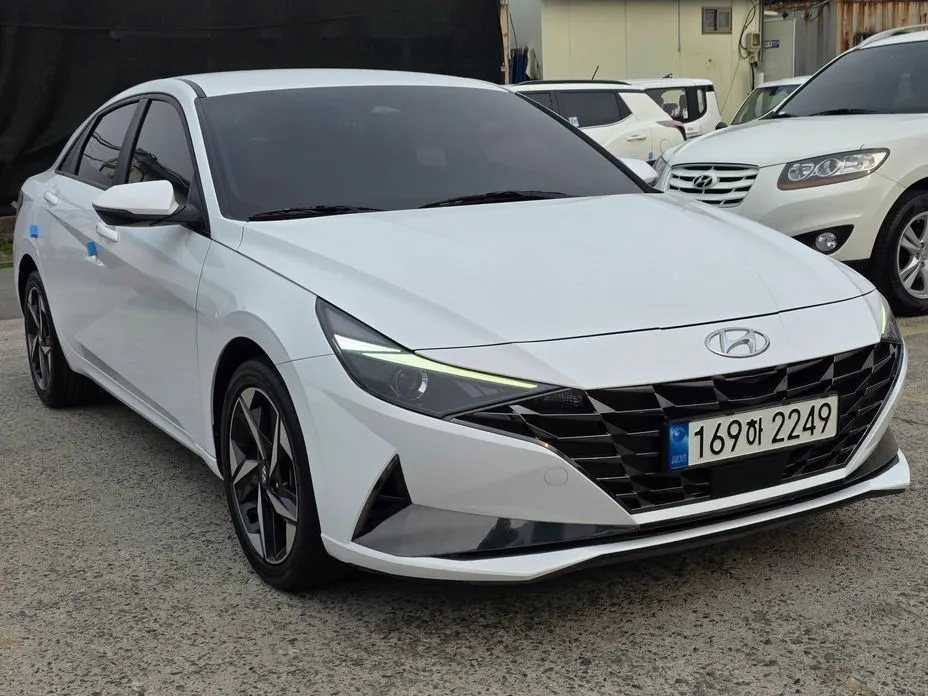 Hyundai AVANTE — фото 8