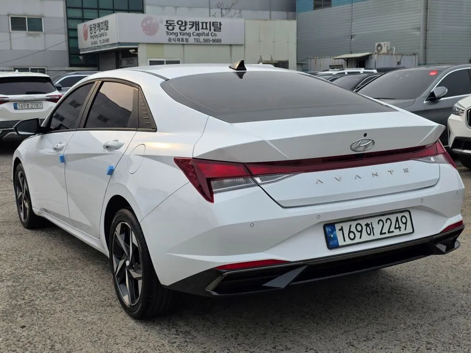Hyundai AVANTE — фото 5
