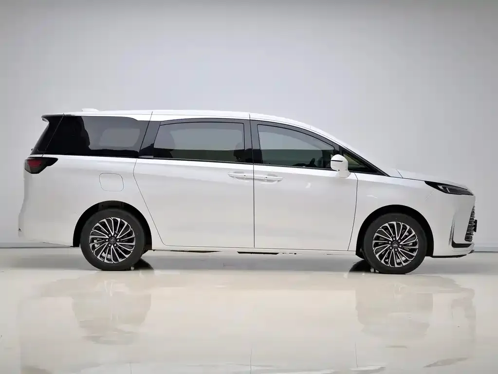 Buick GL8 Hybrid 2025 из CN, фото 3