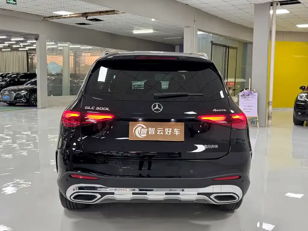 Mercedes-Benz GLC — фото 9