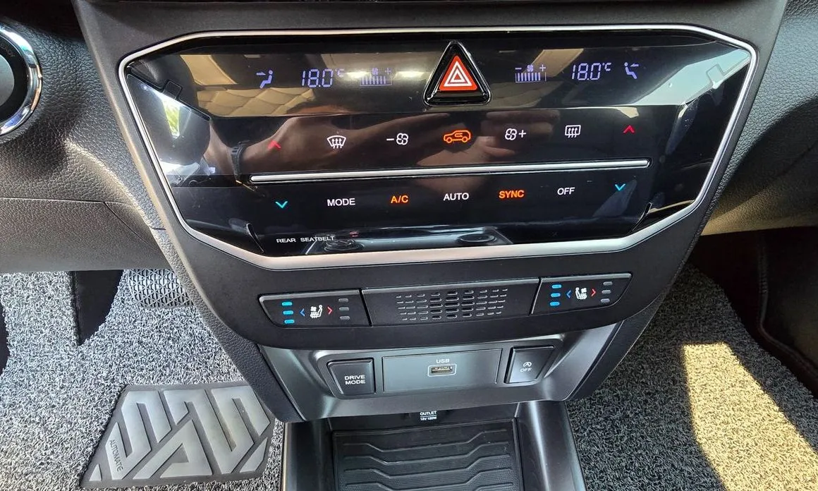 KG Mobility (Ssangyong) TIBOLI 2025 из KR, фото 6