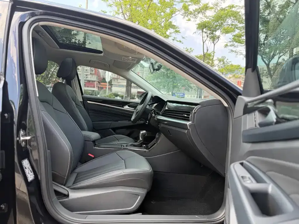 Volkswagen Passat — фото 2