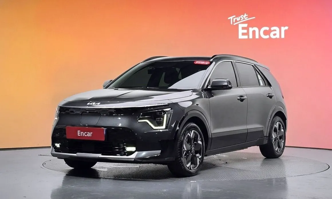 Kia Niro — фото 1