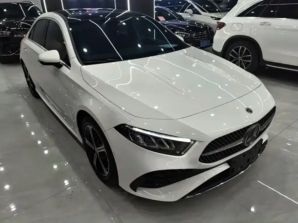 Mercedes-Benz A-Class — фото 10
