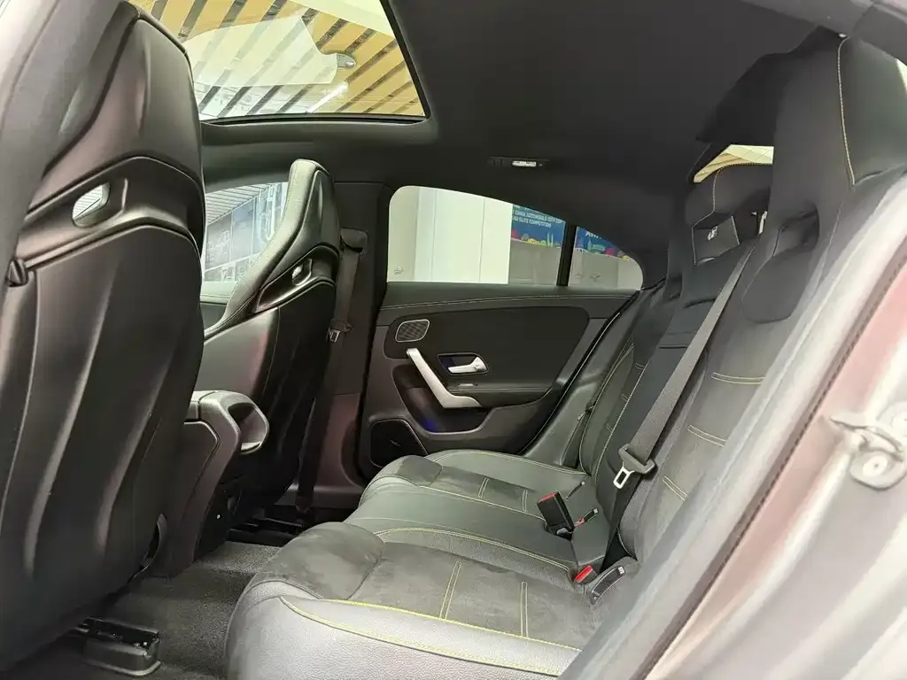 Mercedes-Benz CLA AMG — фото 3