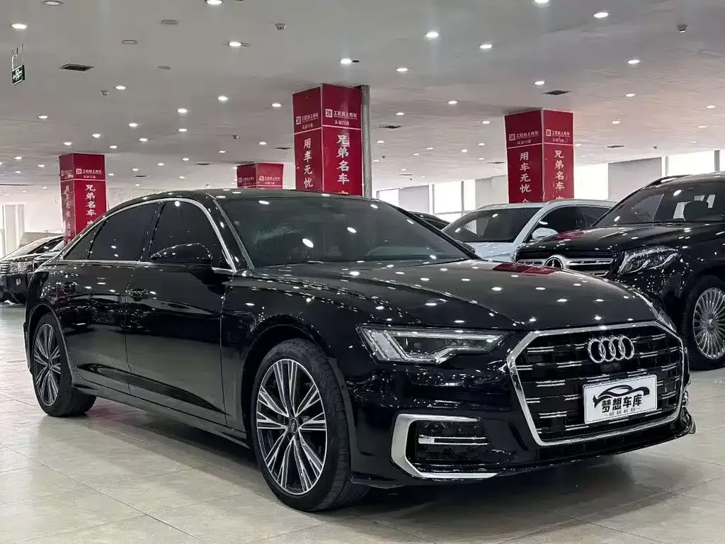 Audi A6L — фото 8