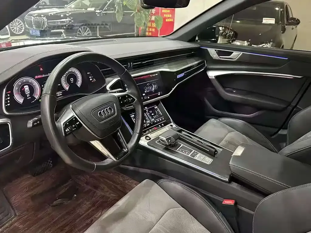 Audi A6L — фото 6