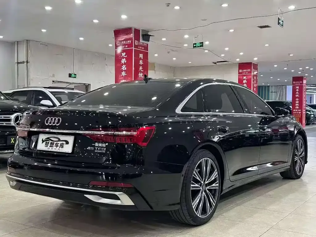 Audi A6L — фото 3