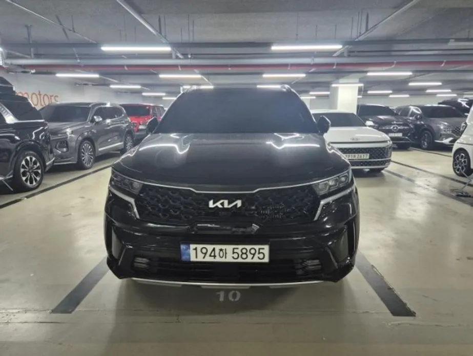 Kia Sorento — фото 1