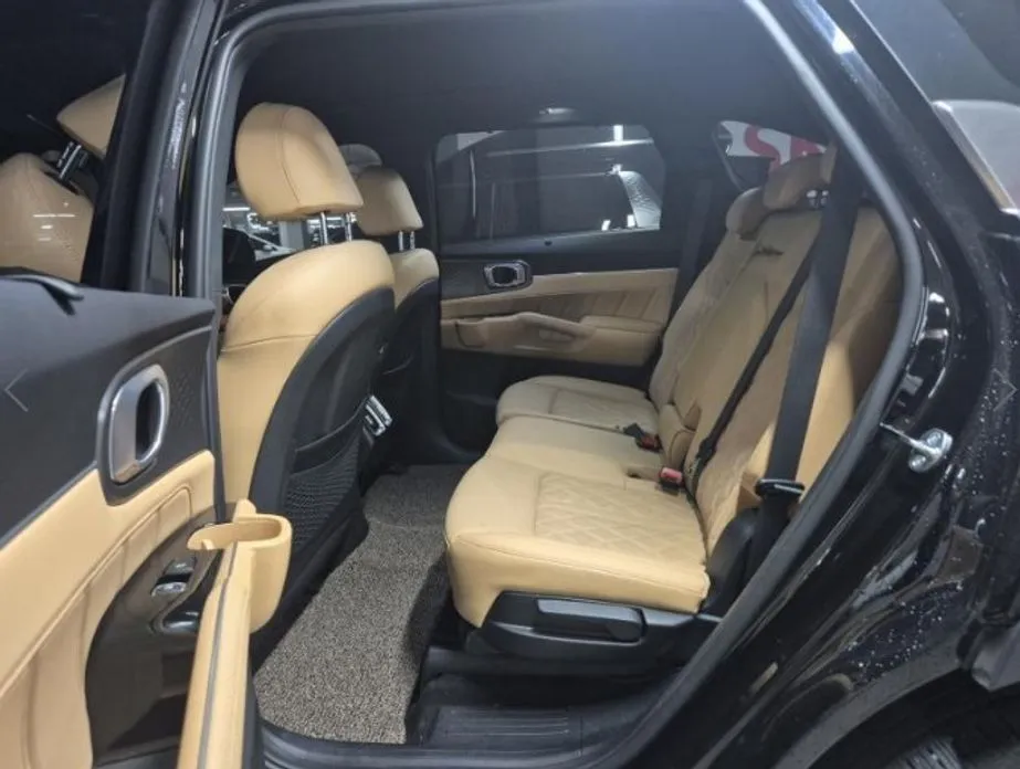 Kia Sorento — фото 4