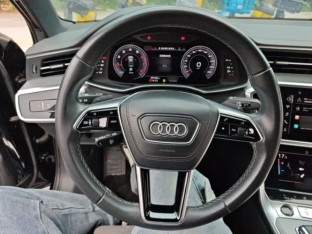 Audi A6L — фото 6