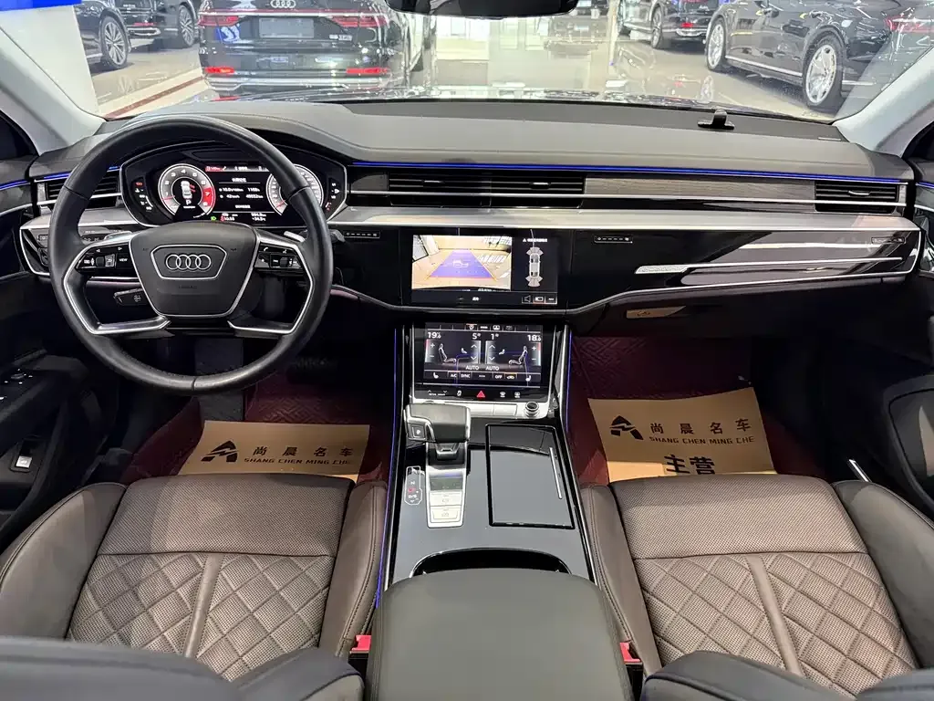 Audi A8 — фото 4