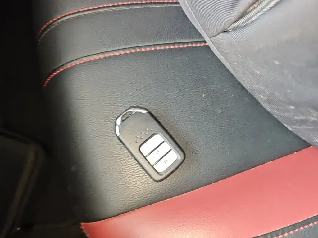 Honda Civic — фото 2