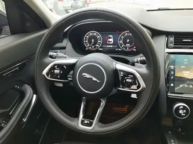 Jaguar E-PACE 2024 из CN, фото 2
