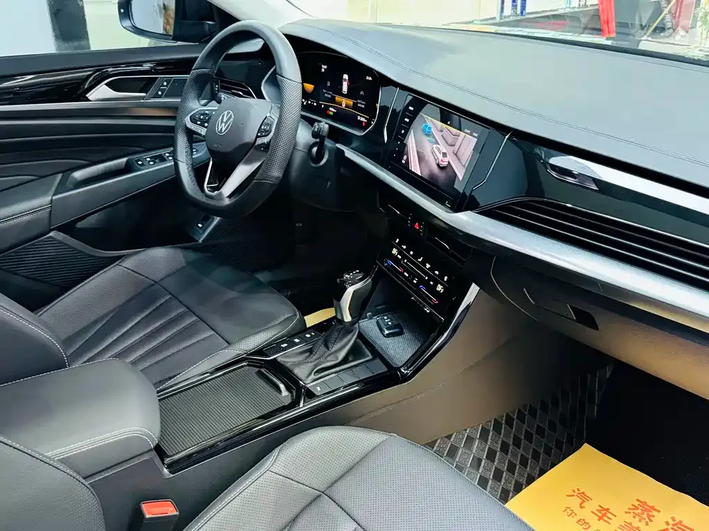 Volkswagen Passat — фото 8