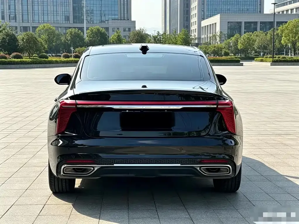 Hongqi H5 — фото 6