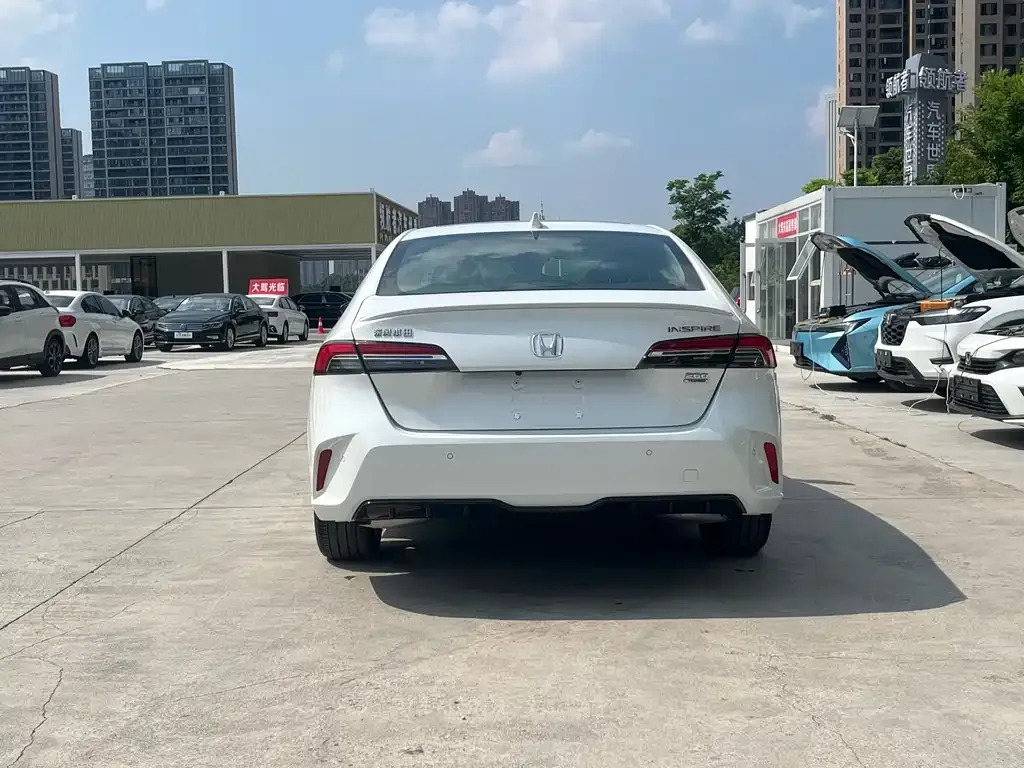 Honda Inspire — фото 4