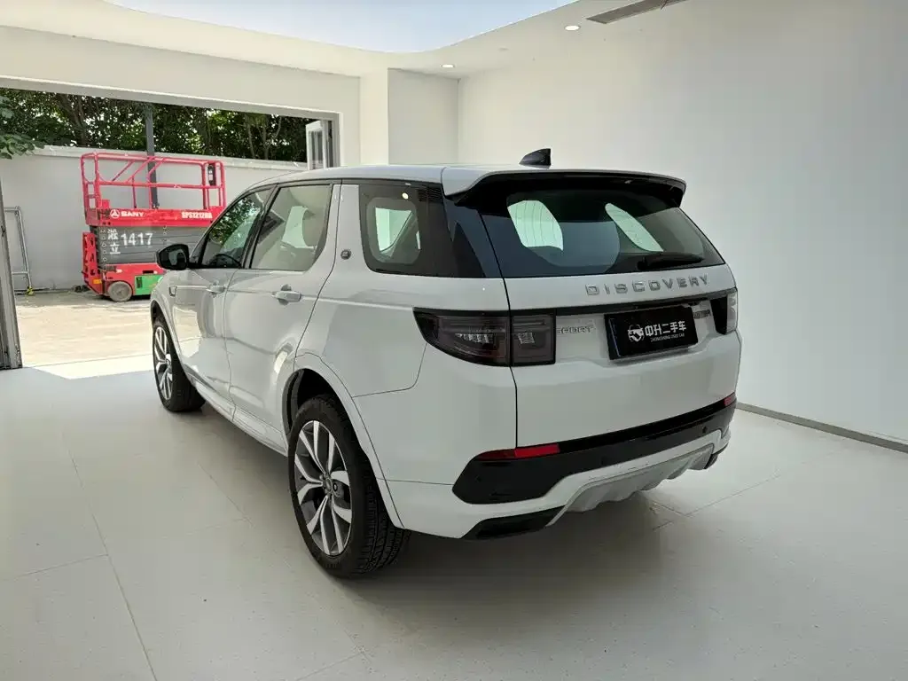 Land Rover Discovery Sport — фото 8