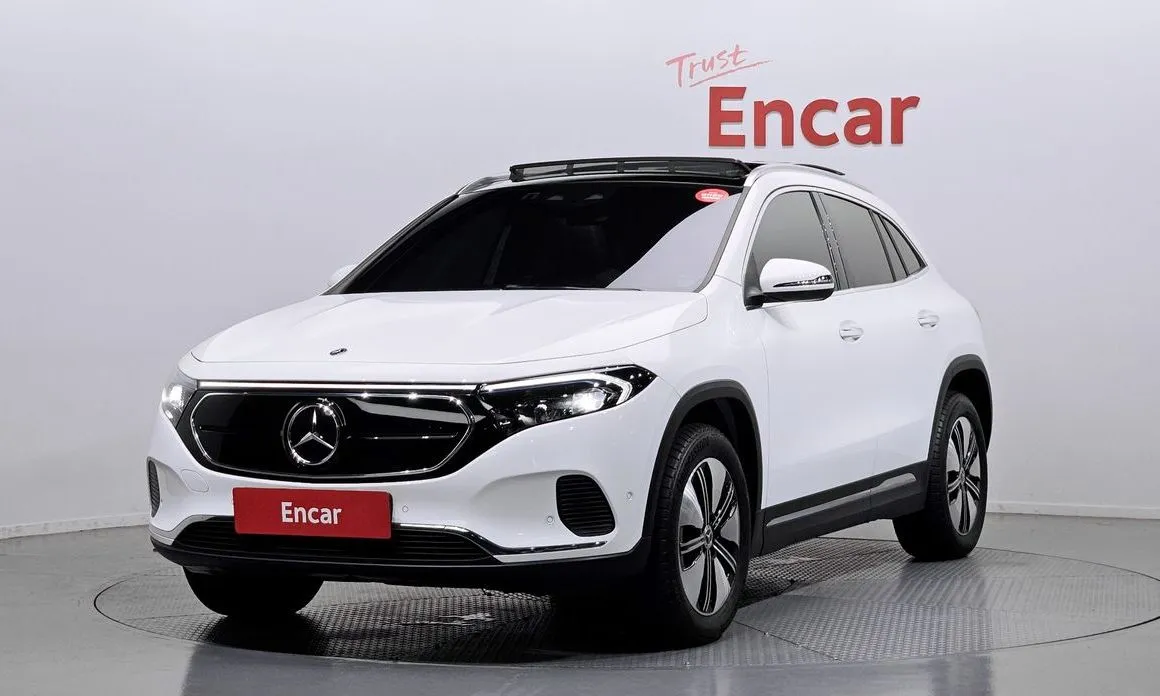 Mercedes-Benz EQA — фото 1