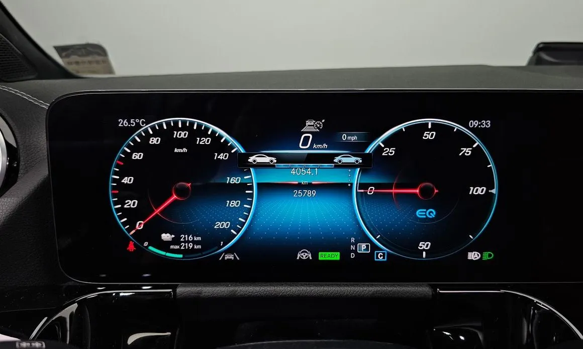 Mercedes-Benz EQA — фото 9
