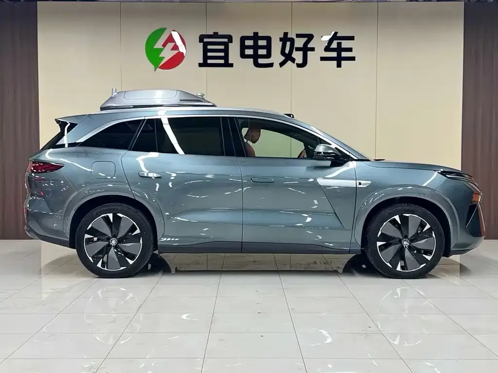BYD Tang L — фото 4