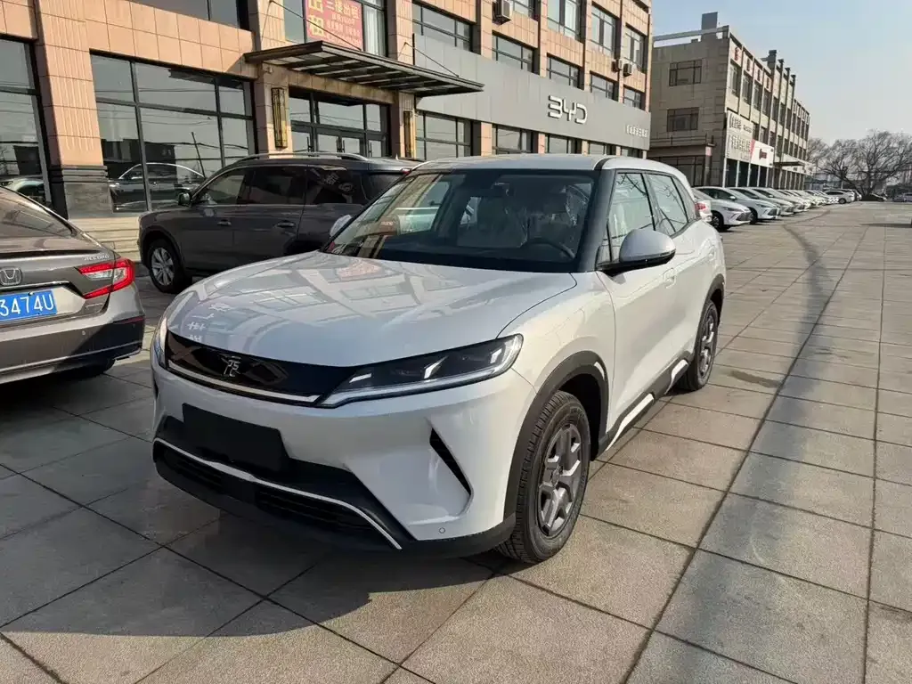BYD Yuan UP