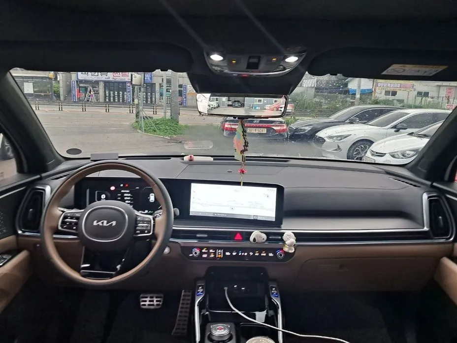 Kia Sorento — фото 6