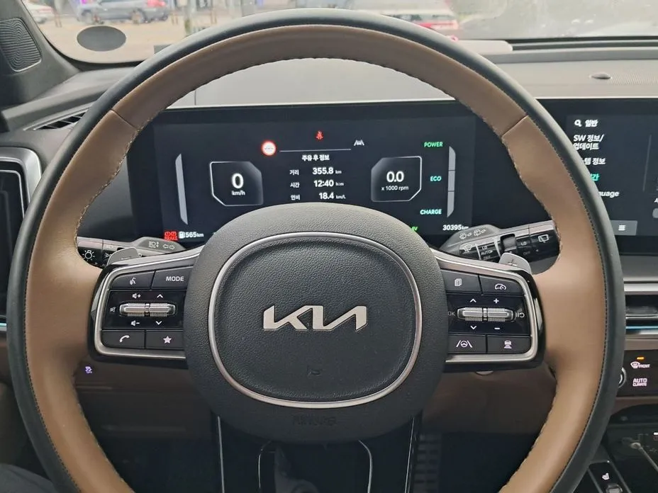 Kia Sorento — фото 7