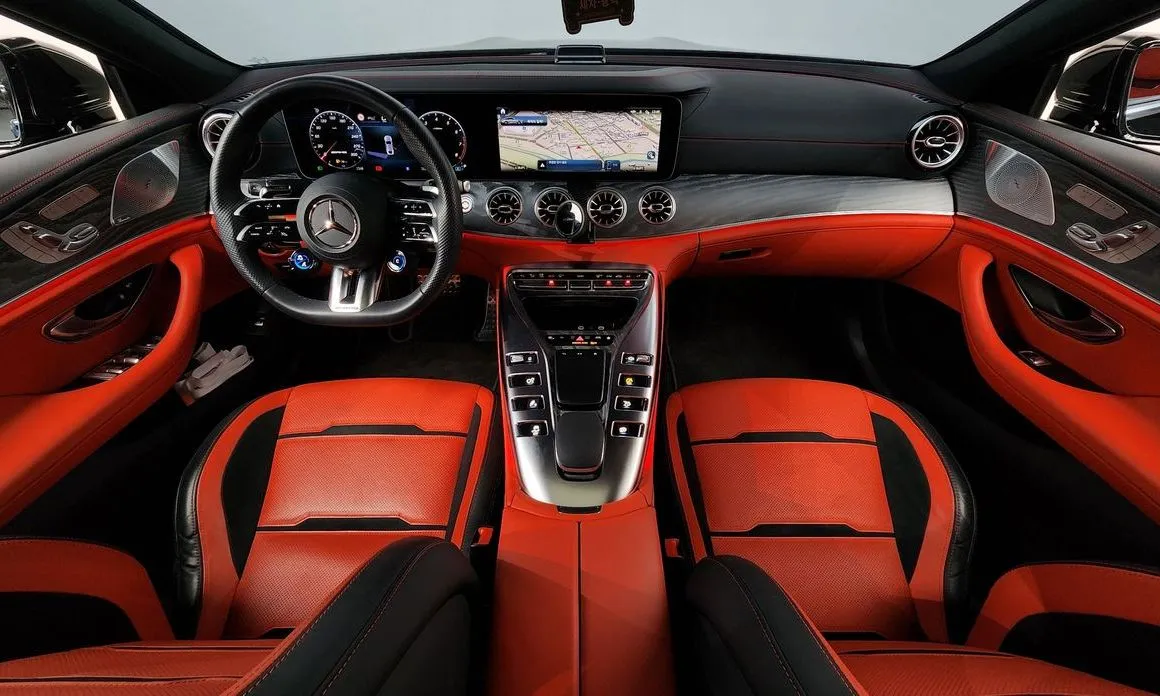Mercedes-Benz AMG GT — фото 3