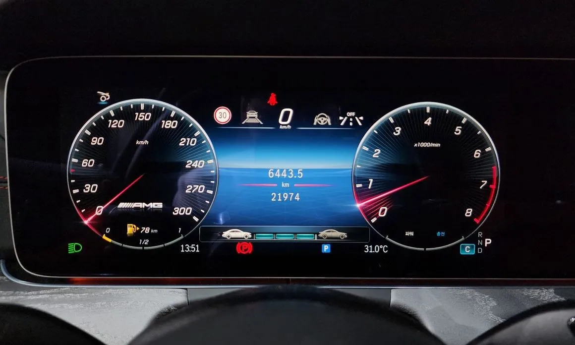 Mercedes-Benz AMG GT — фото 9