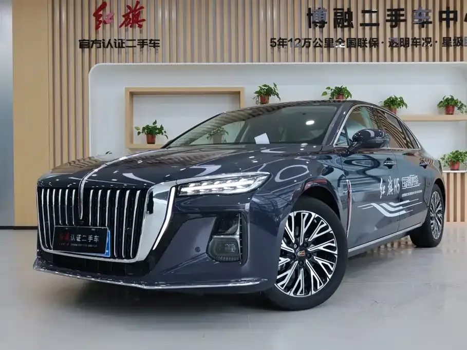 Hongqi H5 — фото 1