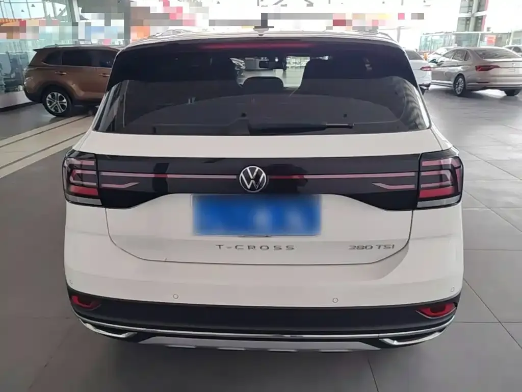 Volkswagen T-Cross — фото 6