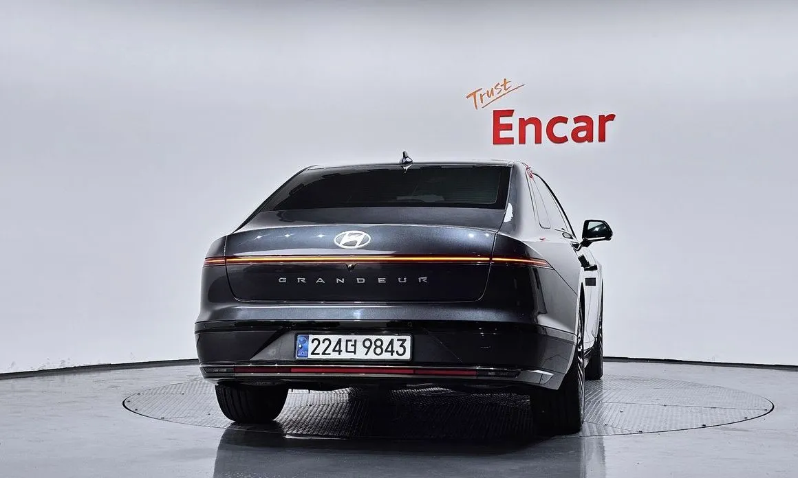 Hyundai Grandeur 2023 из KR, фото 2