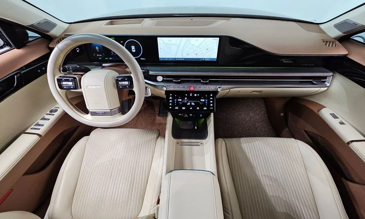 Hyundai Grandeur 2023 из KR, фото 8
