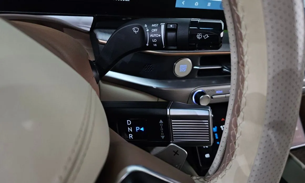 Hyundai Grandeur 2023 из KR, фото 4