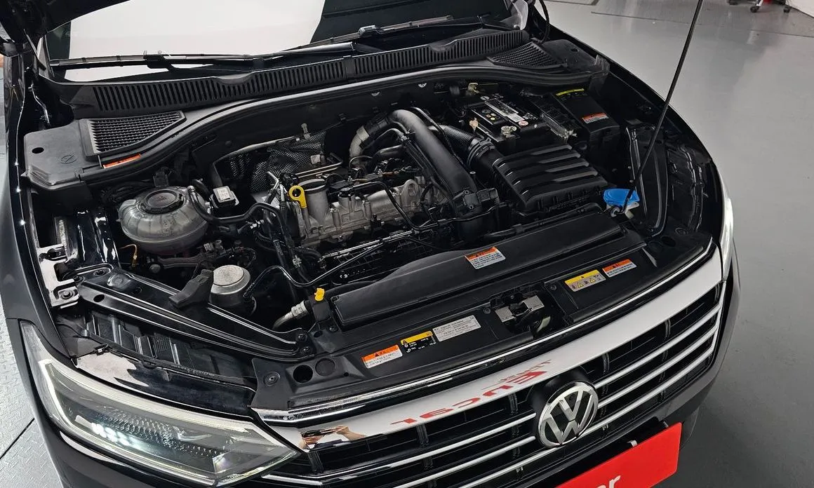 Volkswagen Jetta — фото 10