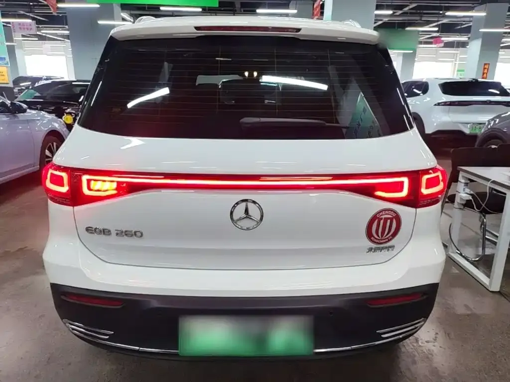 Mercedes-Benz EQB 2023 из CN, фото 3