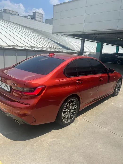 BMW 3-Series 2021 из KR, фото 9