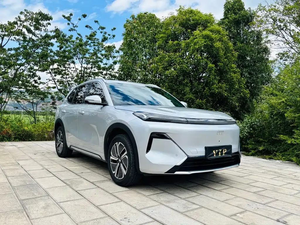 Geely Galaxy Xingjian 7 — фото 10
