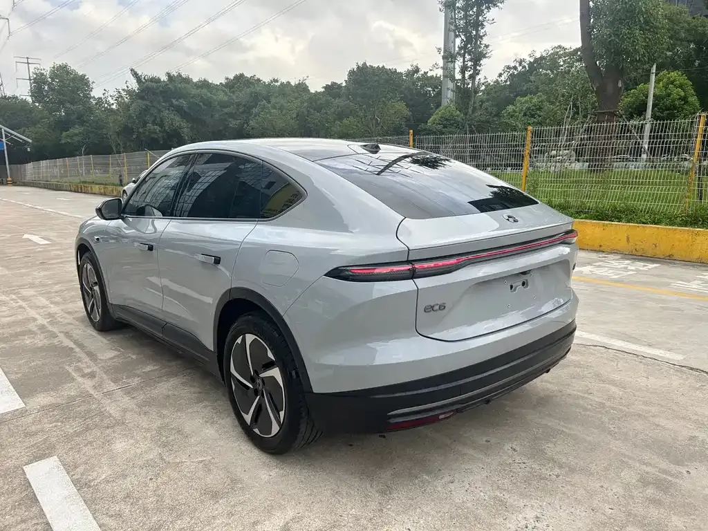 NIO EC6 — фото 8