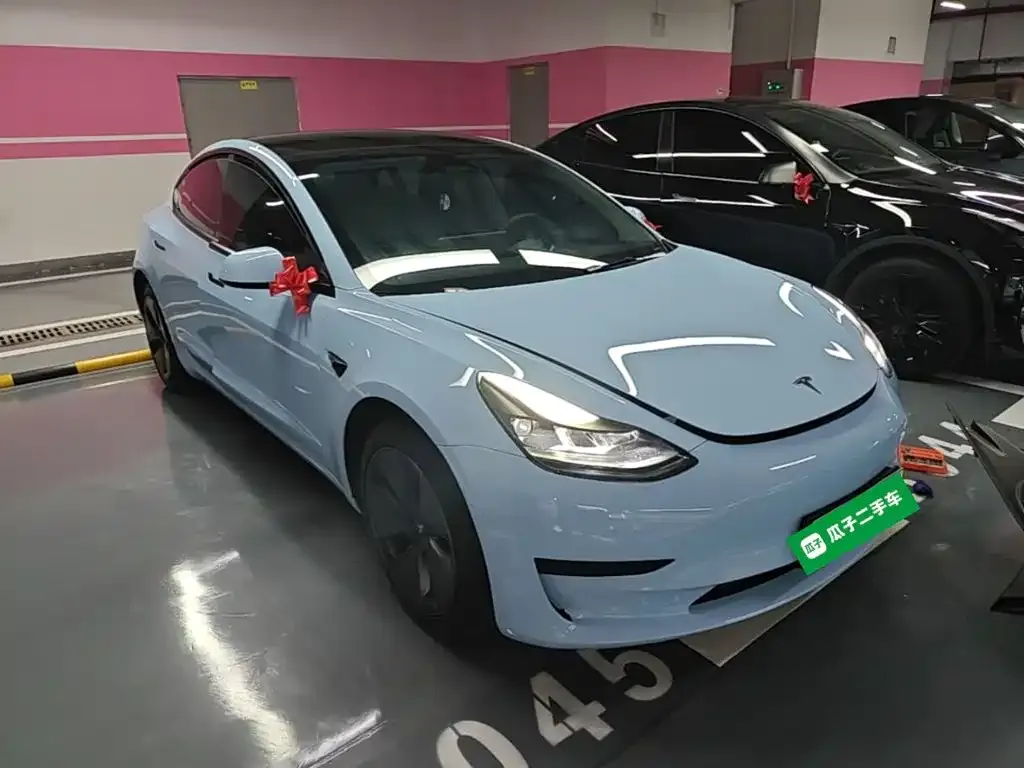 Tesla Model 3 — фото 4