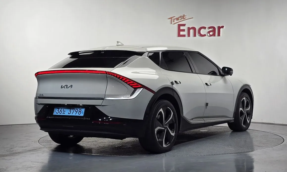 Kia EV6 — фото 2