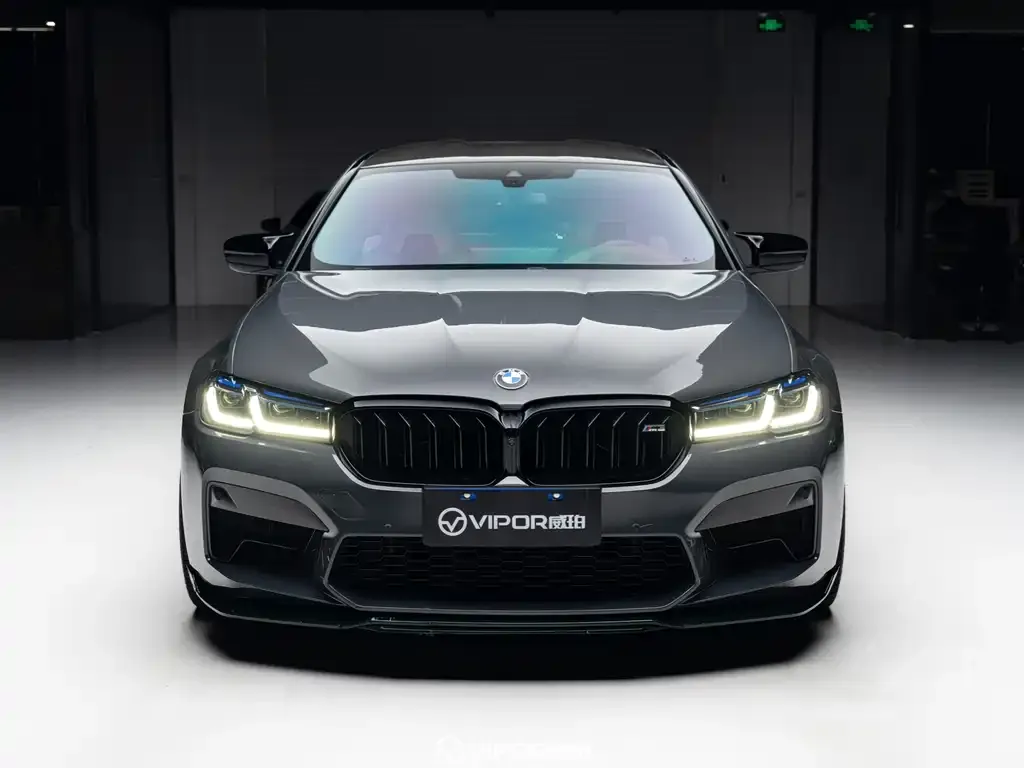 BMW M5 — фото 2