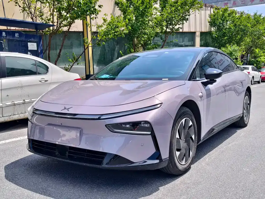 XPeng P7+ — фото 1