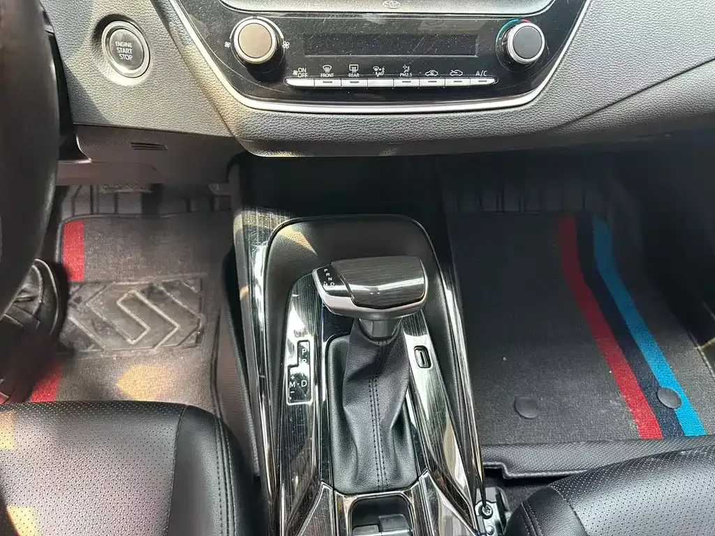 Toyota Levin — фото 10