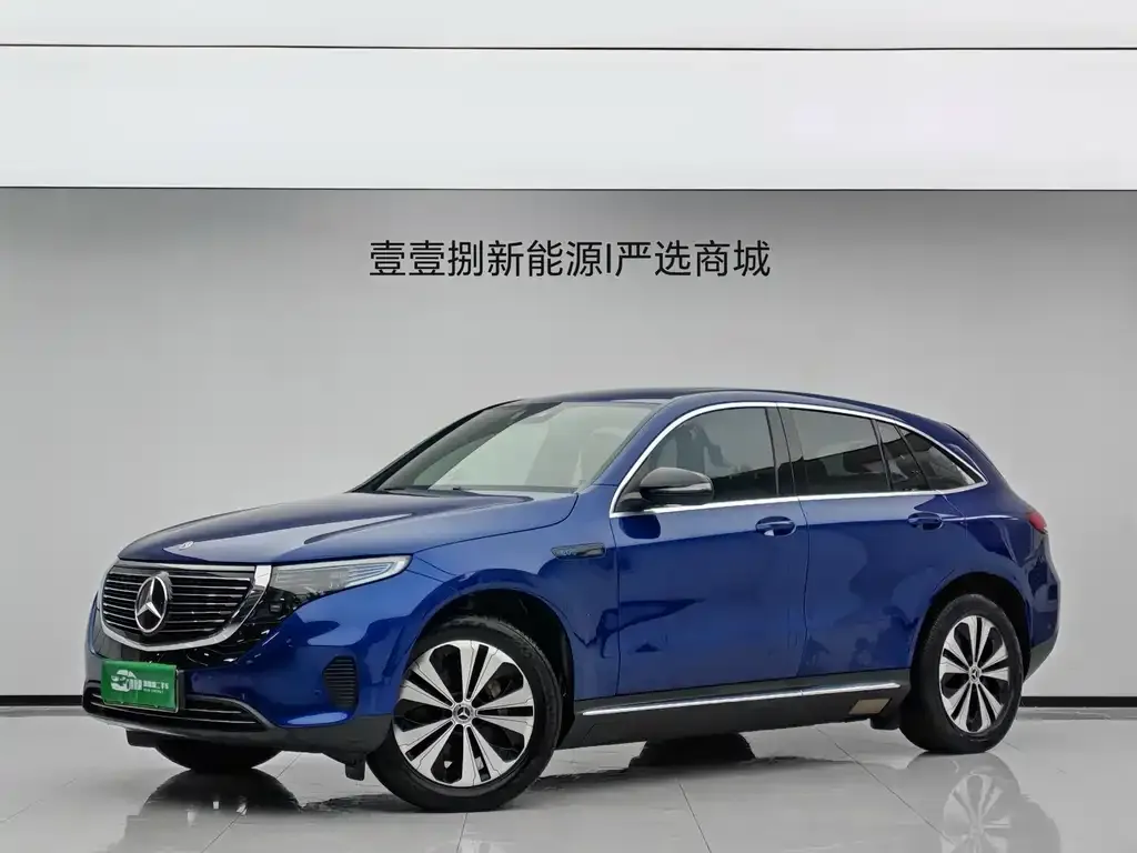 Mercedes-Benz EQC — фото 1